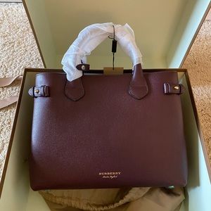 Burberry Banner Bag Medium (BRAND NEW)